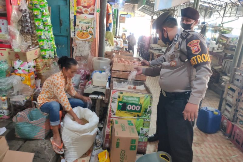 Polda Jabar awasi potensi penimbunan kebutuhan pokok