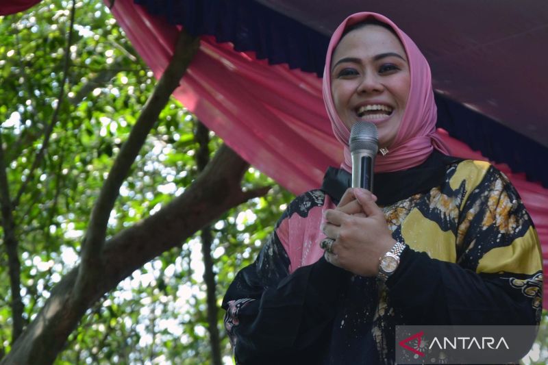 Pemkab Karawang salurkan hibah Rp10 miliar bangun gedung parkir Polda Jabar