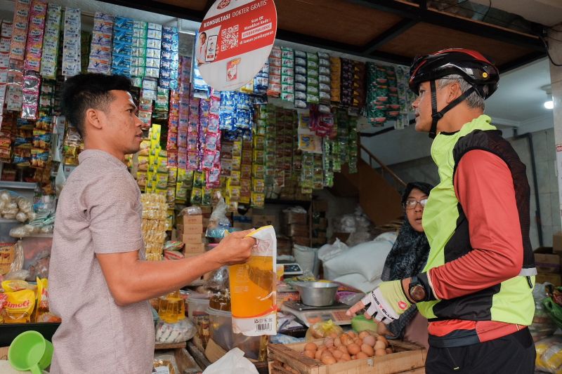 Ganjar Pranowo cek langsung di pasar, tidak temukan stok Minyakita