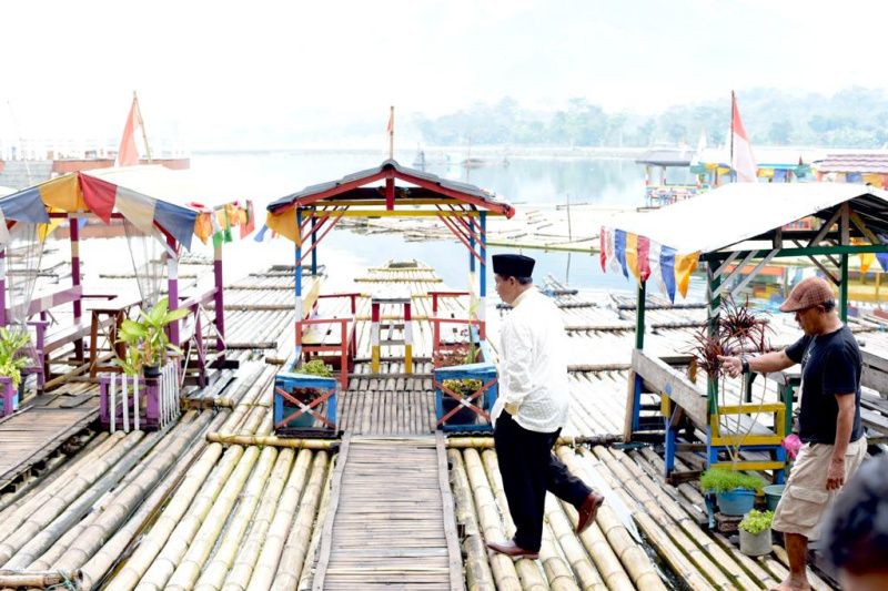 Wagub Jabar cek kemanfaatan wisata Situ Bagendit setelah direvitalisasi