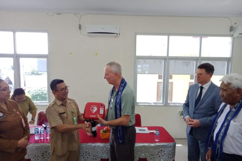 Pemerintah Vlisisngen – SSVA bantu 23 alat pacu jantung di Ambon