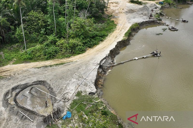 PENAMBANGAN PASIR TRADISIONAL DI KONAWE