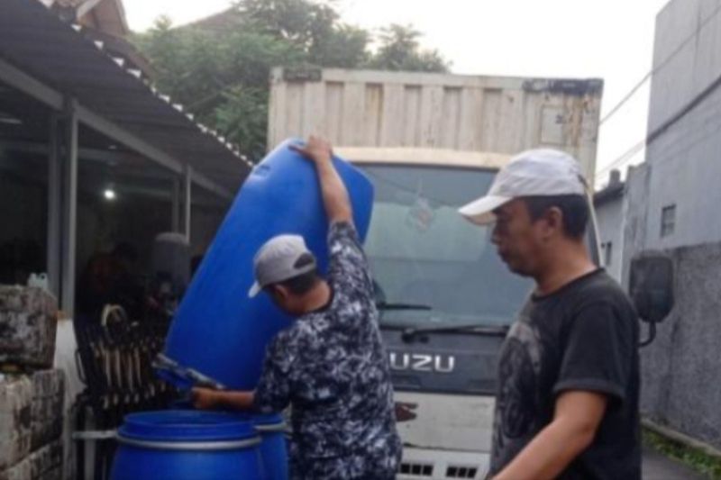 Majelis Taklim di Bandung bantu kaum duafa dengan limbah minyak jelantah