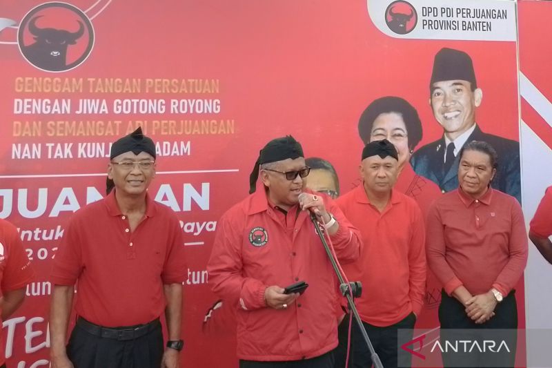 Sekjen PDIP tanggapi manuver politik Relawan Joman dukung Prabowo