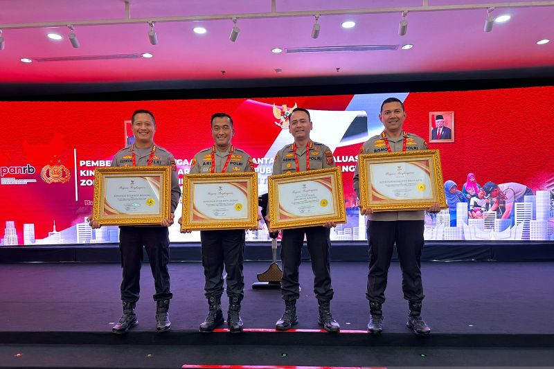 Polrestabes Bandung sebut penghargaan Kemenpan RB penyemangat layani warga