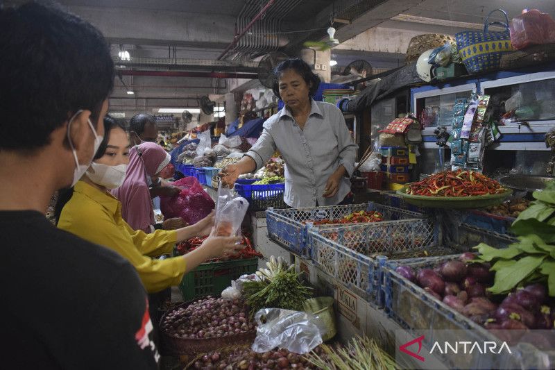 Harga kebutuhan pokok di Kota Denpasar naik