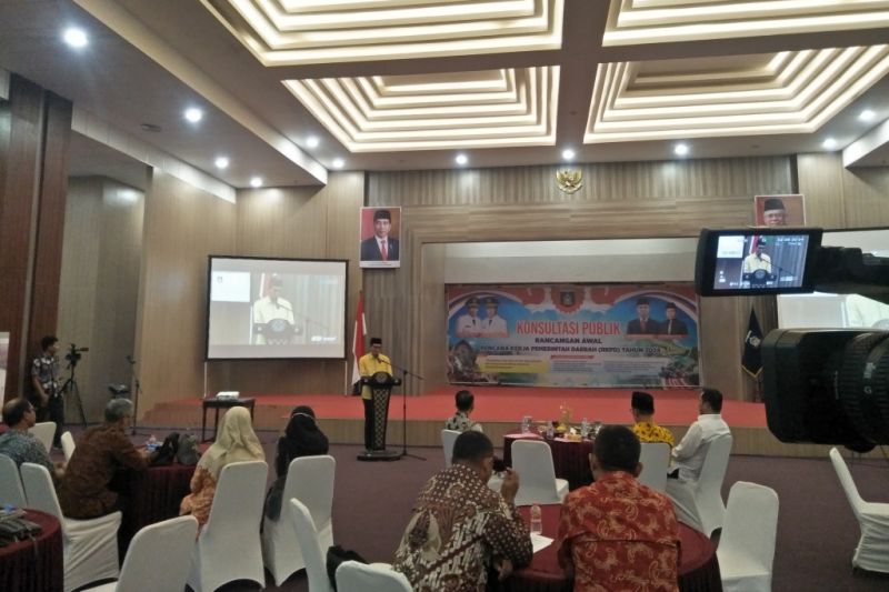 Pemkab Lombok Tengah Menguji Publik Rancangan Awal Rencana Kerja Antara News Mataram