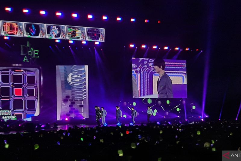 NCT Dream bawakan “Glitch Mode” buka konser di Indonesia