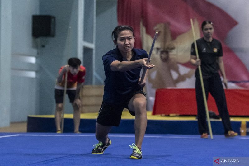 Tasya Ayu asal Jabar awali perolehan medali wushu untuk Indonesia di SEA Games