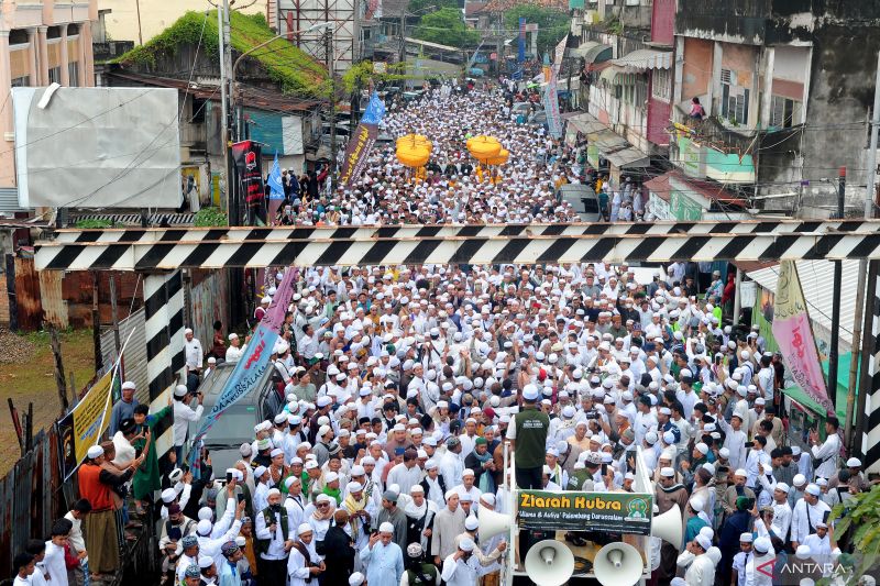 Puncak Tradisi Ziarah Kubro Di Palembang