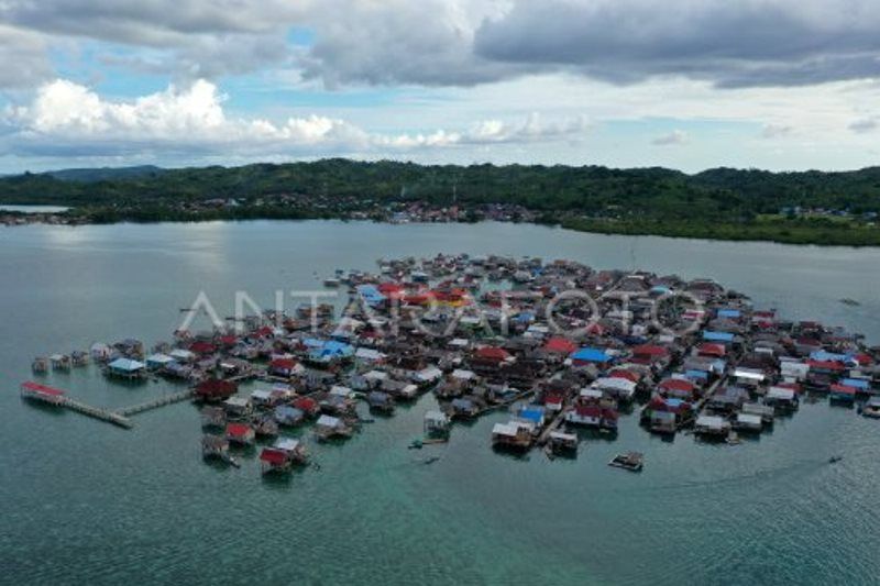 Suku Bajo Sea Gypsy Yang Hidup Harmoni Dengan Laut