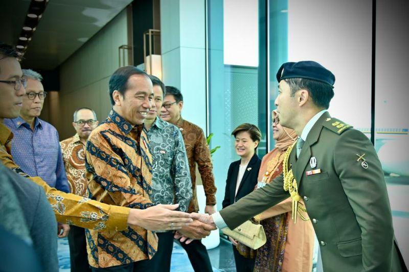 Presiden Joko Widodo tiba di Singapura hadiri Leaders' Retreat