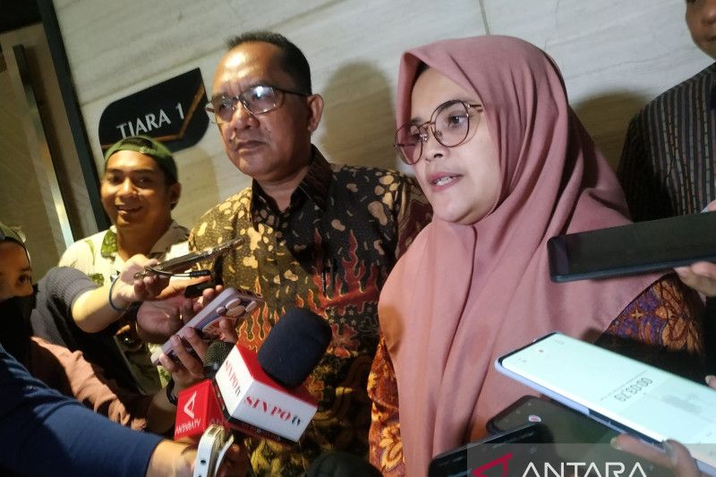 Hilangkan jarak, Lolly Suhenty: Parpol bisa 'ngopi' bareng di kantor Bawaslu