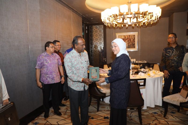 RI, Malaysia discuss steps to improve protection for migrant workers – ANTARA News