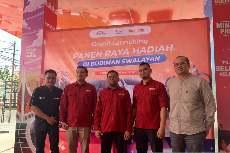 Budiman Swalayan siapkan dua mobil dan lima motor bagi konsumen loyal ...
