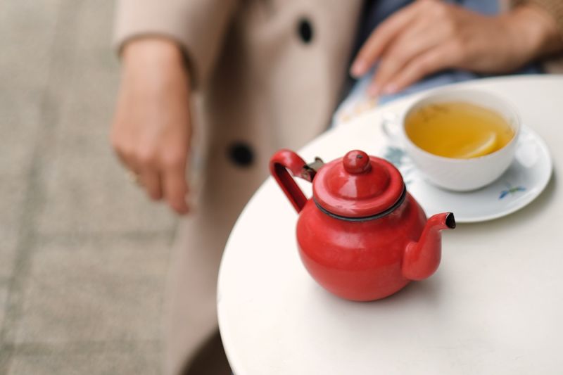 Manfaat dan hukum minum teh kombucha menurut MUI