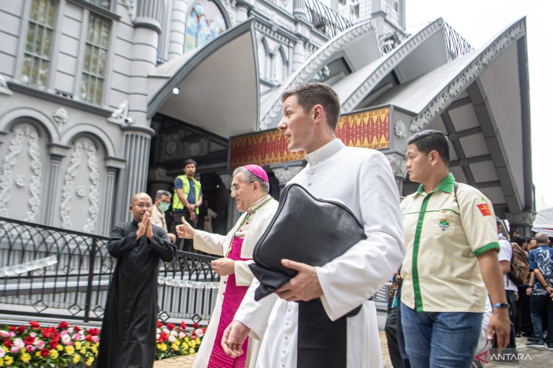 Dubes Vatikan Resmikan Gereja Katedral Santa Maria Palembang