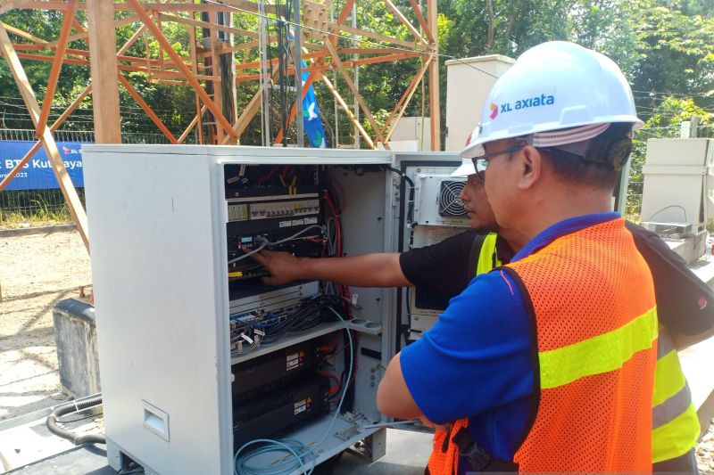 Telecom operators dial up network capacity ahead of Eid - Vimarsana News