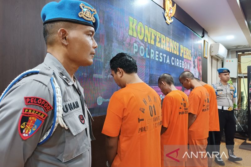 Polresta Cirebon tangkap 4 perampok spesialis minimarket