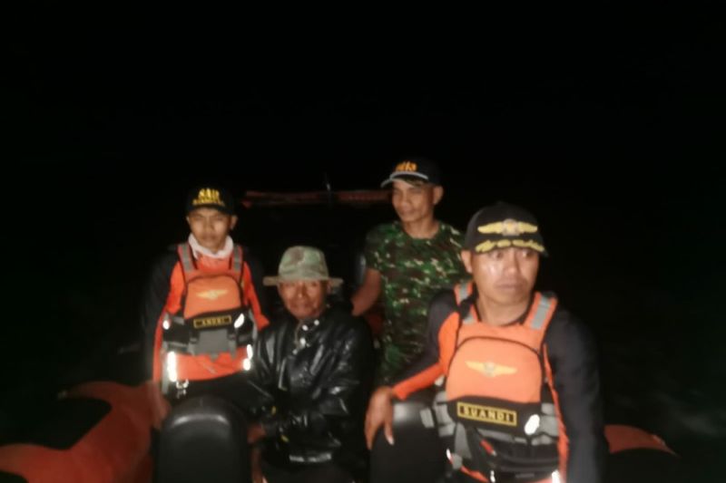 Basarnas: Nelayan hilang di perairan Pulau Siompu ditemukan selamat