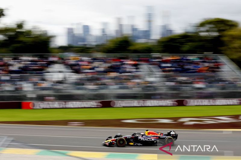 Max Verstappen juara GP Australia, Lewis Hamilton posisi kedua