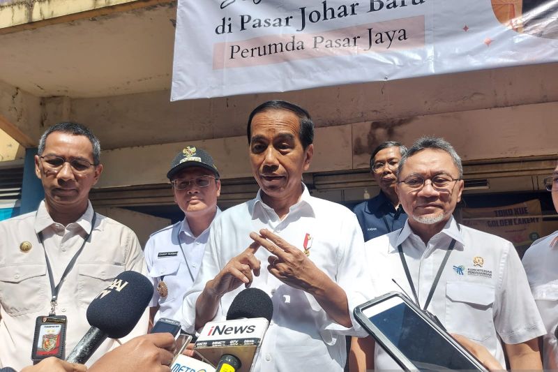 Presiden Jokowi sebut harga barang turun bakal perkuat daya beli rakyat