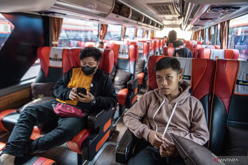 Mudik Awal Menggunakan Bus