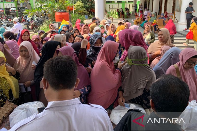 Pemkab Bekasi gelar Gebyar Pangan Murah kendalikan inflasi jelang Lebaran