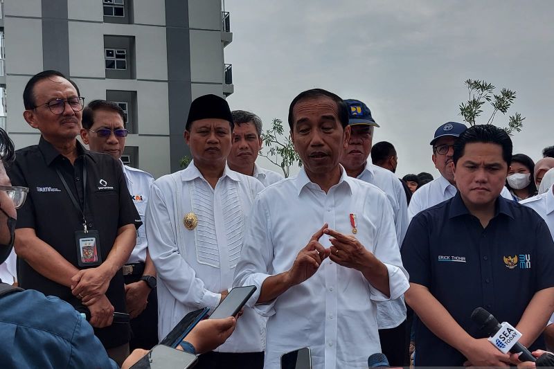 Jokowi minta manfaatkan lahan TOD milik KAI atasi kekurangan hunian