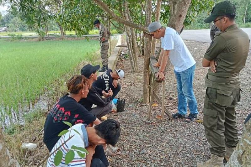 Makan di Tempat Umum, Puluhan Orang Tertangkap Operasi Perda Ramadhan di HSS