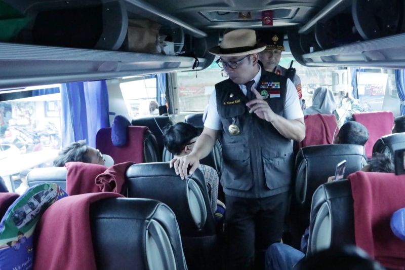 Gubernur Jawa Barat lepas Program Mudik Gratis di Terminal Cicaheum Bandung