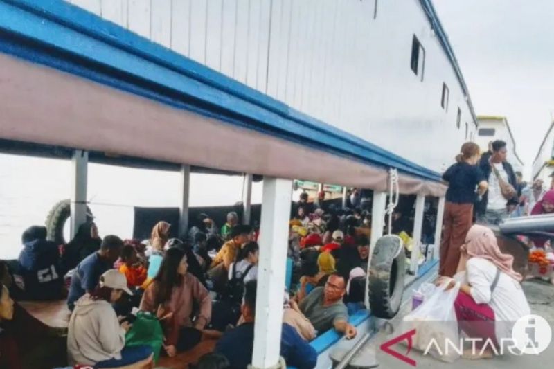 Perahu sungai masih diminati oleh para pelancong di Kalimantan Timur