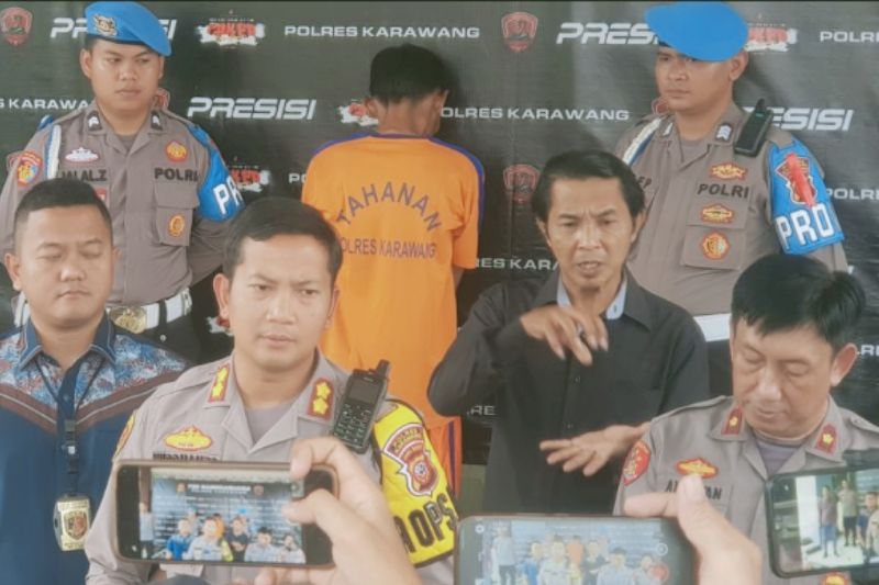 Pengedar uang palsu ditangkap Polres Karawang