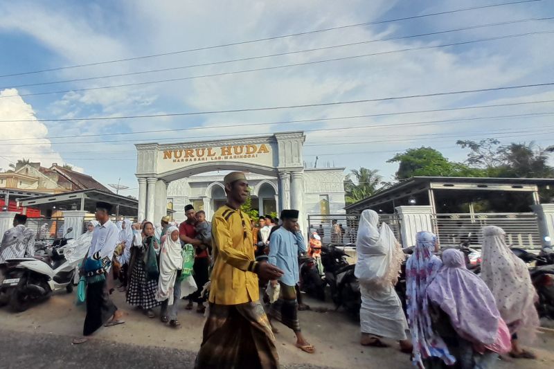 Sholat Idul Fitri di Lampung Timur berlangsung khidmat