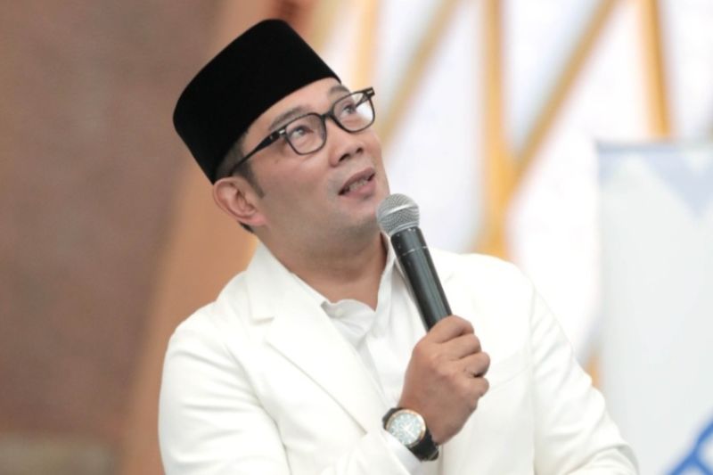 Ridwan Kamil berpamitan ke masyarakat Jawa Barat seusai Shalat Idul