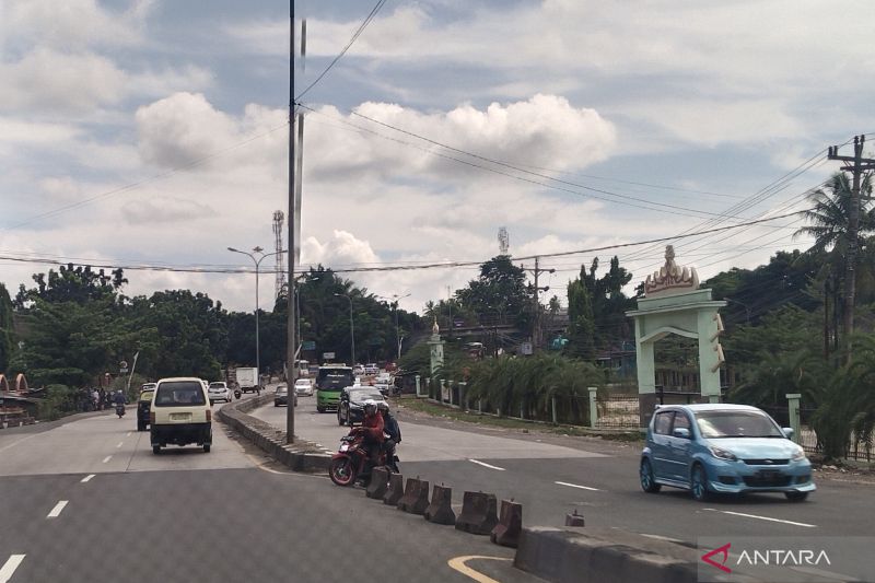 Arus balik H+8 jalan lintas Sumatera