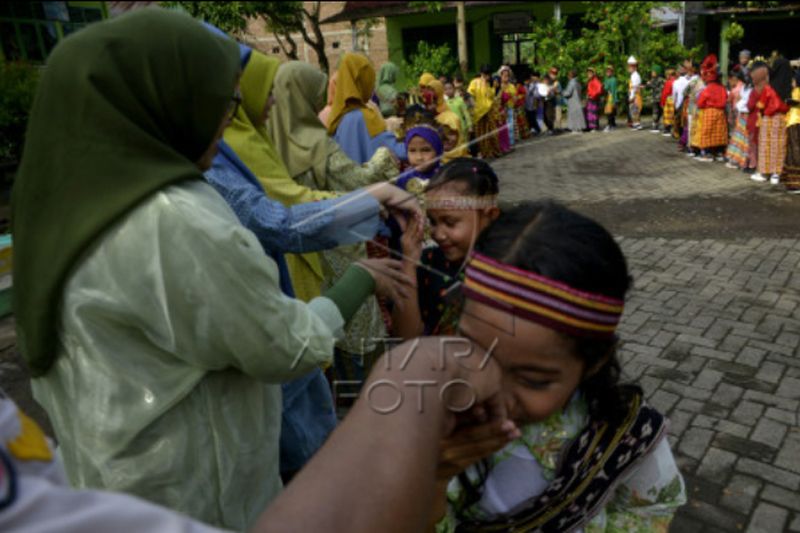 Siswa peringati Hardiknas di Gowa