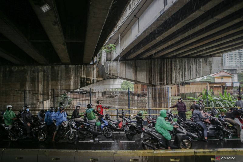 Sebagian wilayah Jabodetabek diguyur hujan pada Rabu