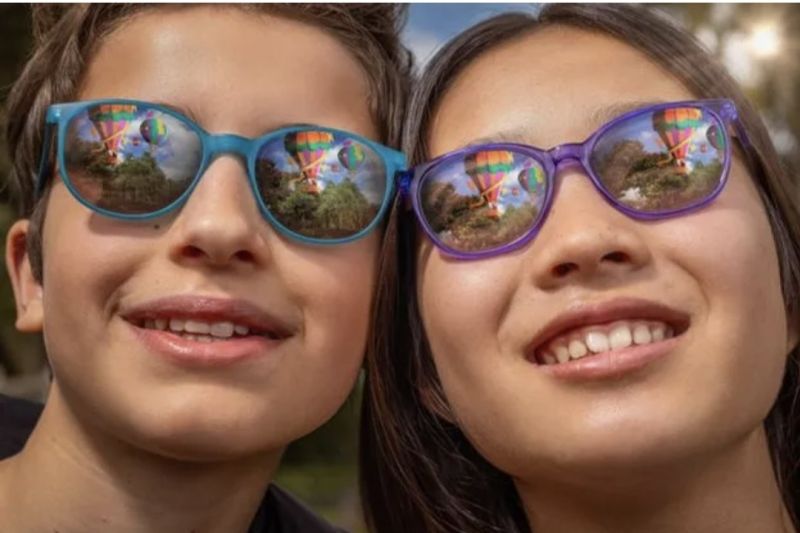 HOYA Vision Care lanza lentes MiYOSMART Sun Spectacle que combinan protección solar intensa con control de la miopía