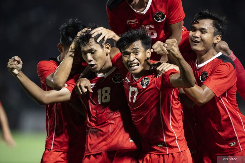Indonesia taklukkan Kamboja 2-1,  tak terkalahkan di Grup A