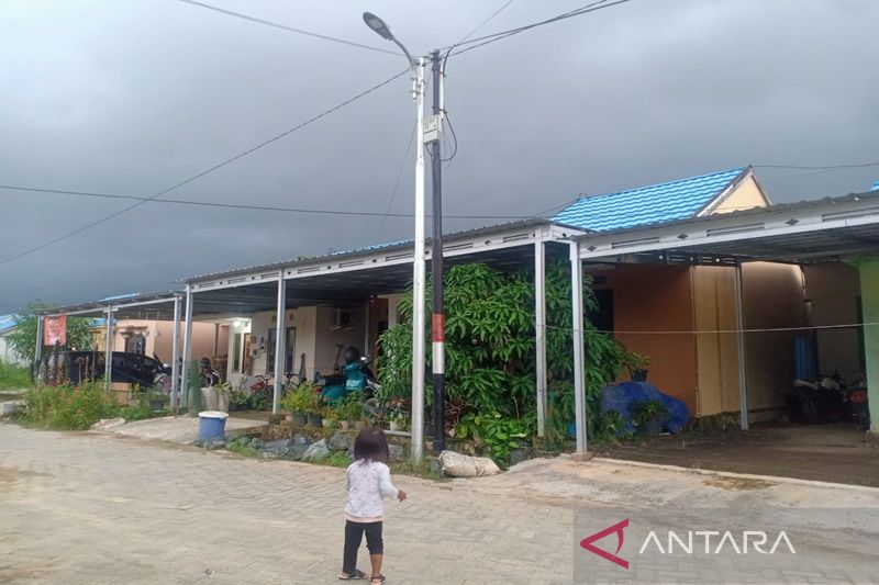 Tiga kabupaten di Kalsel berpotensi hujan badai pada Kamis