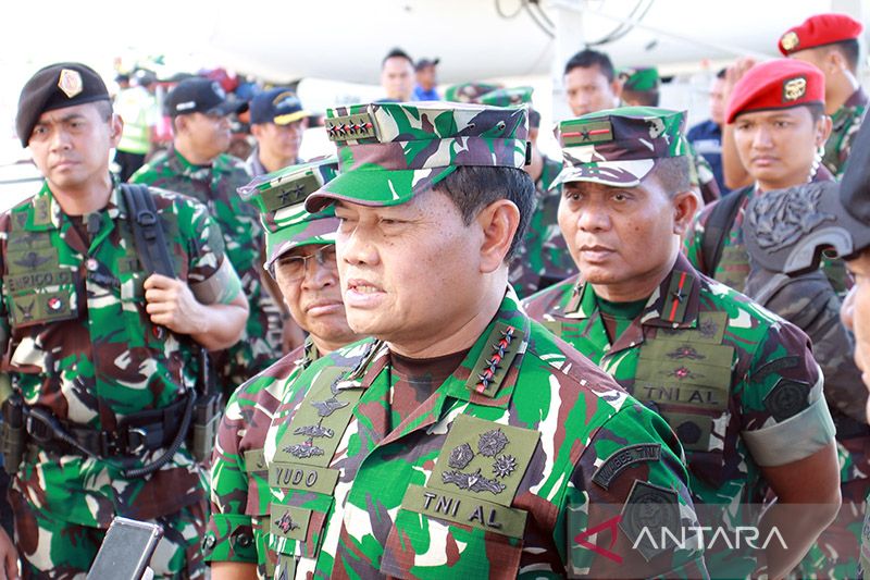 Panglima Laksamana Yudo Margono mutasi 18 perwira tinggi TNI