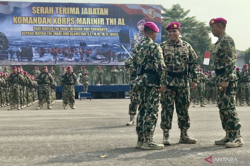 Mayjen Nur Alamsyah resmi jadi Dankomar, Kasal yakin mampu tingkatkan kinerja Korps Marinir
