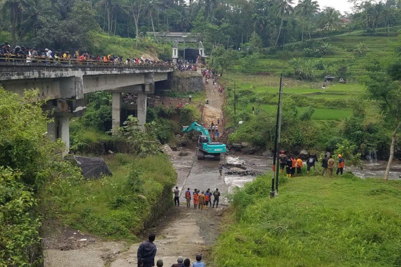 Kabupaten Tasikmalaya siap perbaiki jalan-jembatan ambles