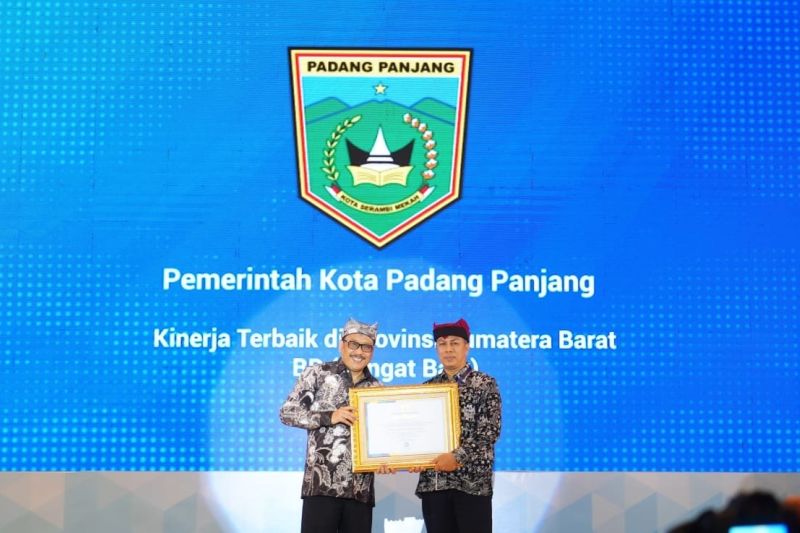 Padang Panjang terima penghargaan nilai sangat baik pengelolaan arsip