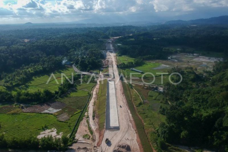 Kelanjutan Pembangunan Tol Padang - Sicincin - ANTARA Sumbar