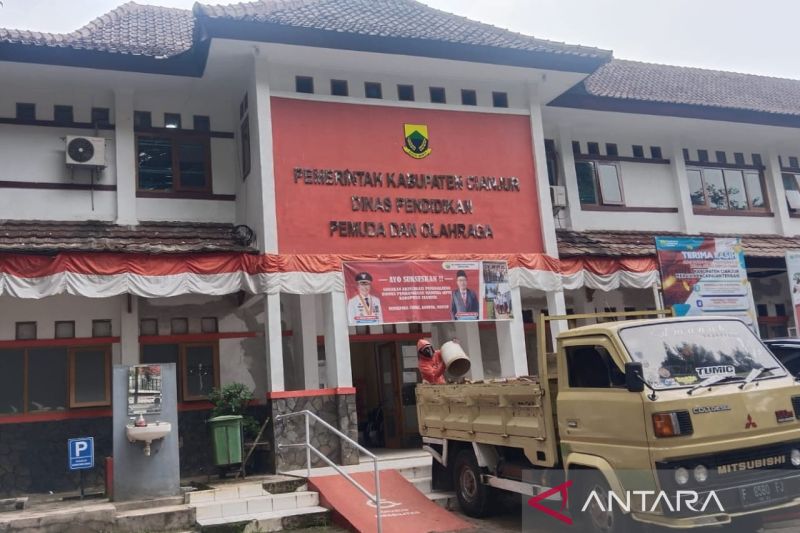 Kementerian PUPR tuntaskan bangun 2 gedung SMP rusak akibat gempa Cianjur