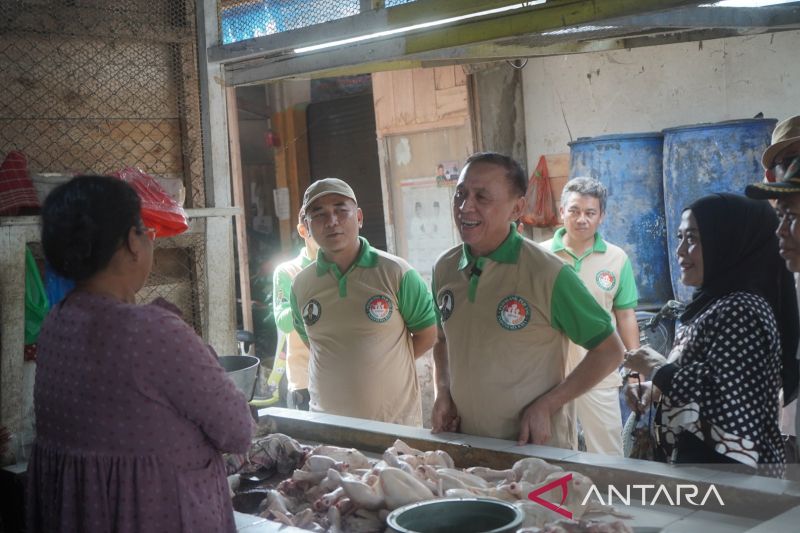 Iwan Bule kunjungan kerja ke Jawa Barat perkuat elektabilitas Prabowo