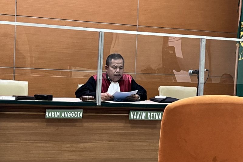 PN Jaksel Tak Terima Praperadilan Dugaan Gratifikasi Ketua KPK - ANTARA ...