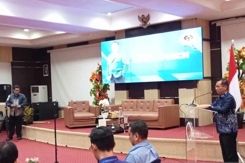 Profesor Jepang itu datang langsung ke Poliban untuk menghadiri seminar internasional